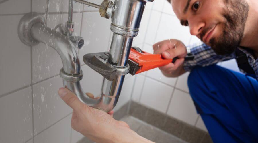 Professional same day plumber services in Palestine, TX